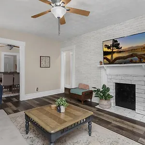Chic 2br Near Dt, 8 Min Walk To Park&conservatory , Columbus United States